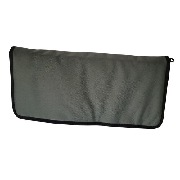 ArtBin Needle Organizer Case With Zipper Closure & Pockets - Picture 3 of 3